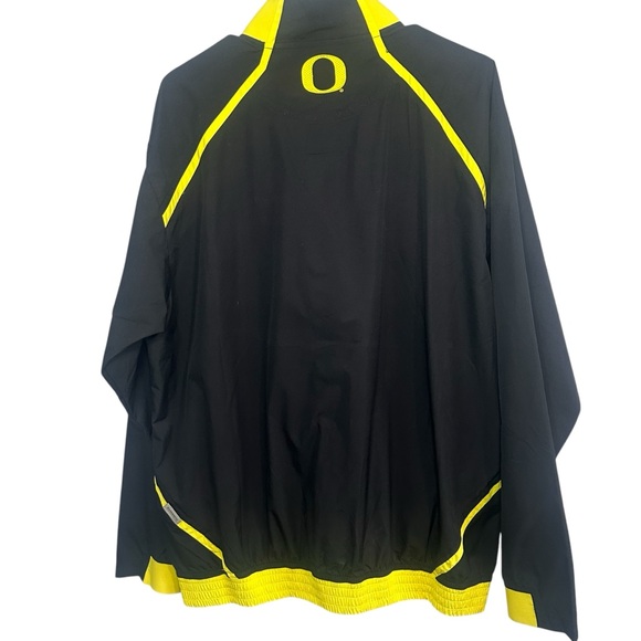 Nike University Of Oregon Ducks Black and Yellow Men's Jacket MEDIUM NWOT - Picture 3 of 8